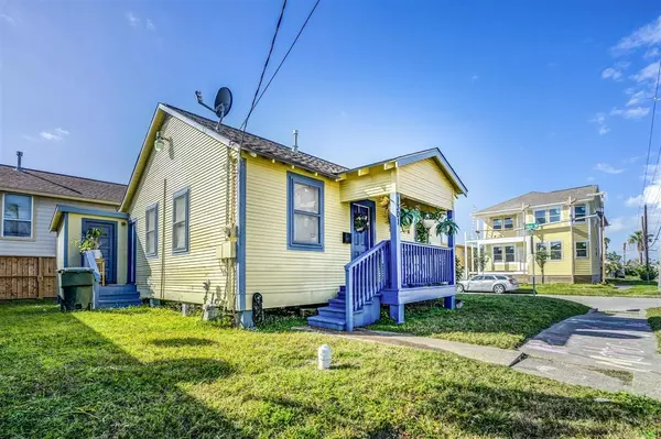 1301 55th ST, Galveston, TX 77551