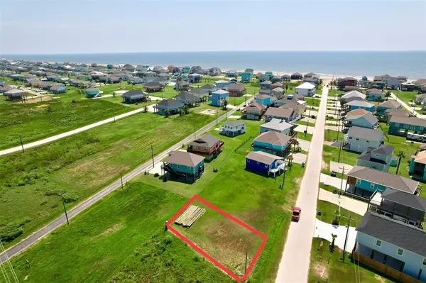 982 Cove, Crystal Beach, TX 77650