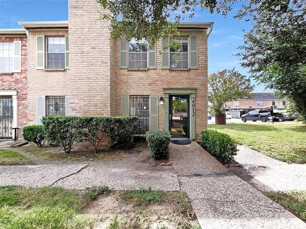 4012 Belle Park DR, Houston, TX 77072