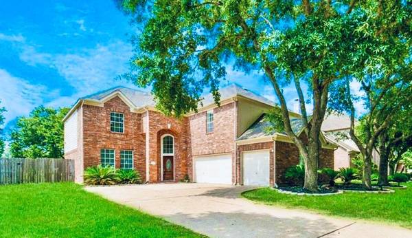 323 Crestwater TRL, Houston, TX 77082