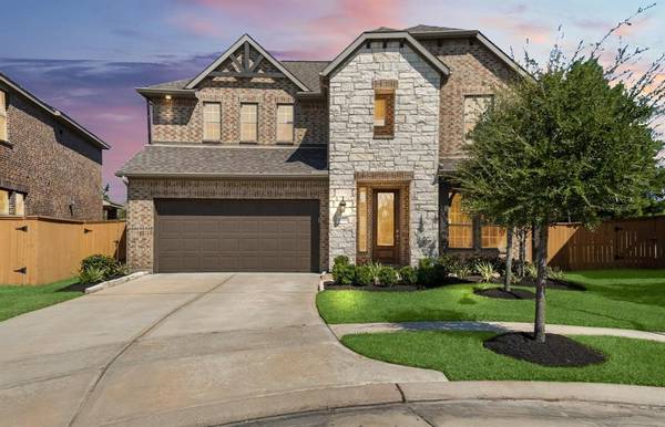 3851 Fleetwood Falls LN, Spring, TX 77386