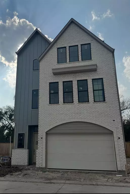 1705 Bologna LN, Houston, TX 77055