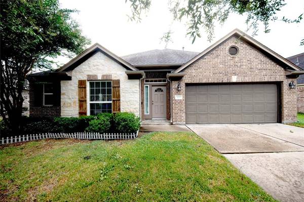 3031 Fern Brook LN, Rosenberg, TX 77471