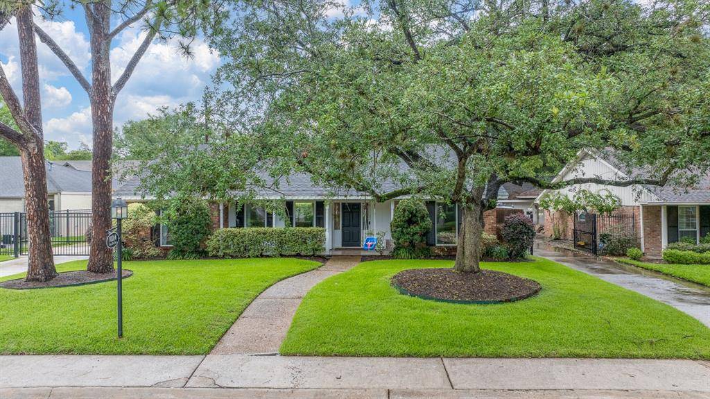10014 Ella Lee LN, Houston, TX 77042