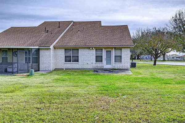 Willis, TX 77318,11423 Outrigger DR