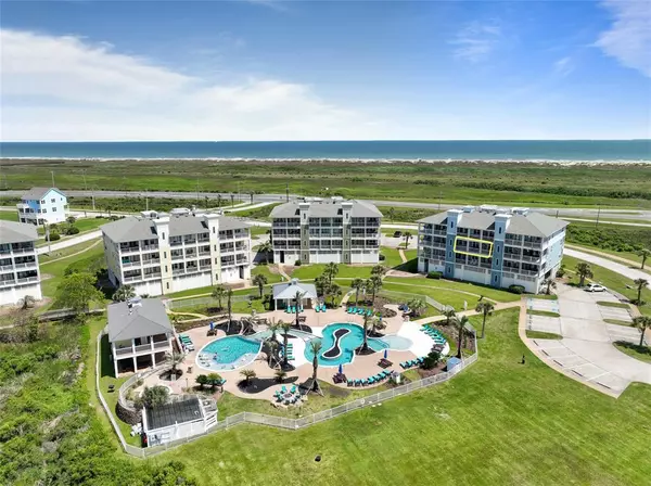 27030 Estuary DR #202, Galveston, TX 77554