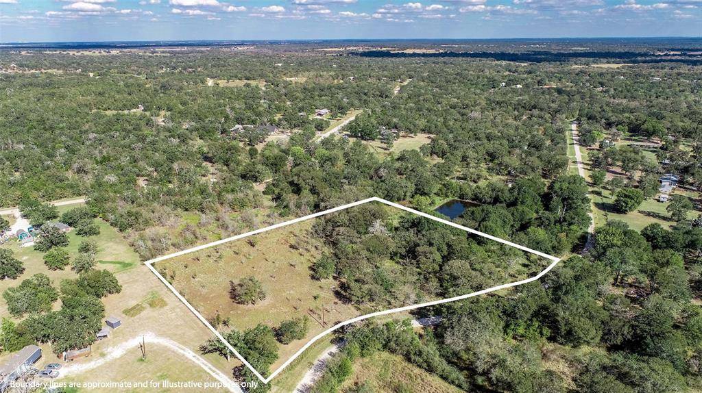 503 Berry Creek DR, Caldwell, TX 77836