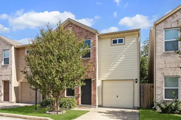 Houston, TX 77092,5114 Pinemont PL