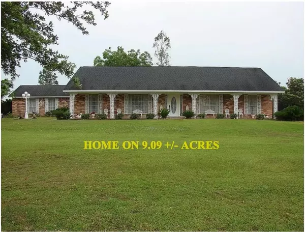 2421 County Road 159, Alvin, TX 77511