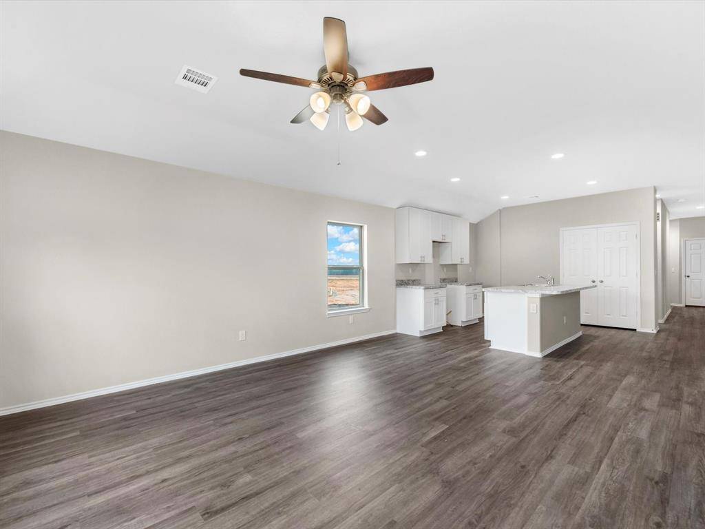 Houston, TX 77016,10732 Red Orchid Dr