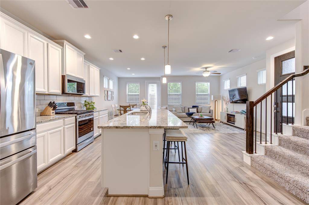 Houston, TX 77080,9834 Rugged Oaks DR