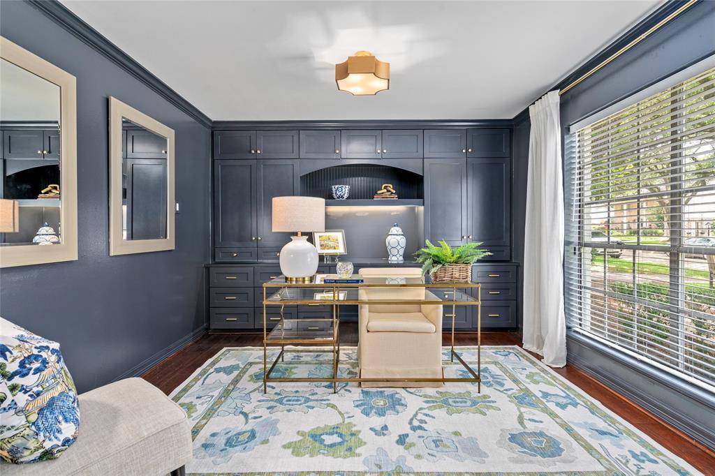 Houston, TX 77079,13635 Barryknoll LN