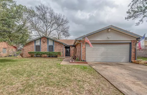 31306 Alice LN, Tomball, TX 77375