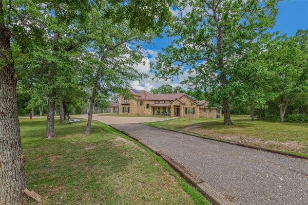 3384 Arapaho Ridge DR, College Station, TX 77845