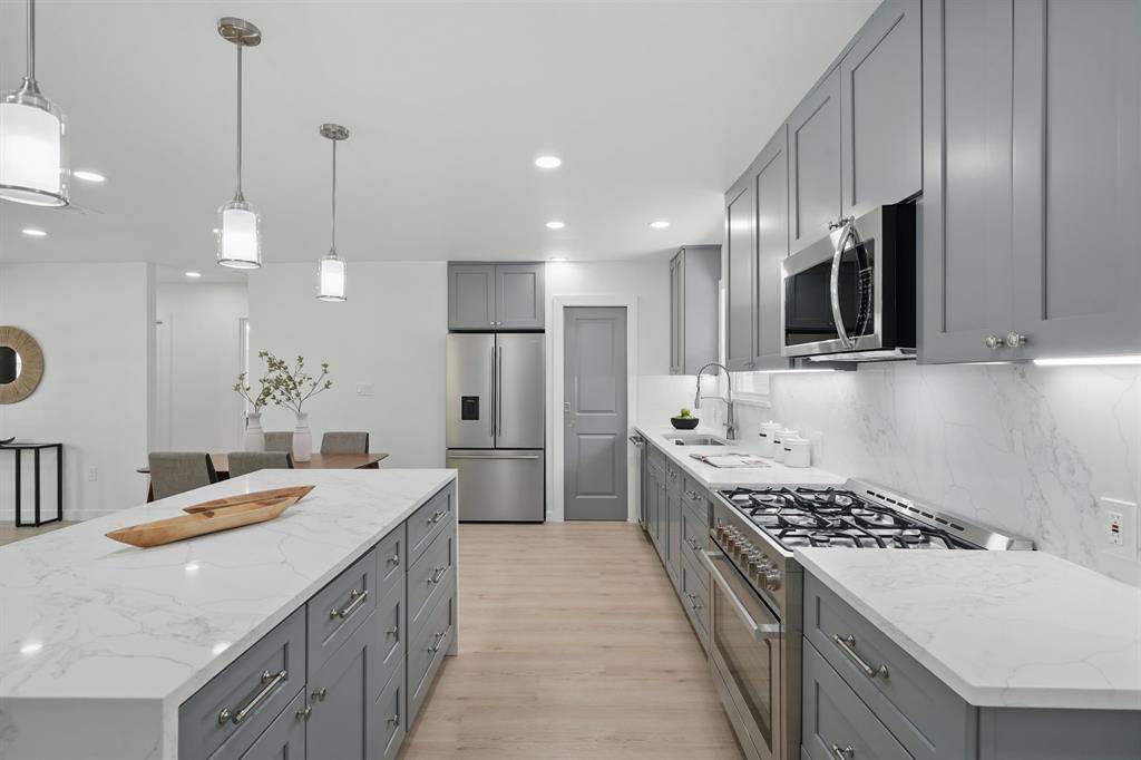 Houston, TX 77018,2131 Chantilly LN