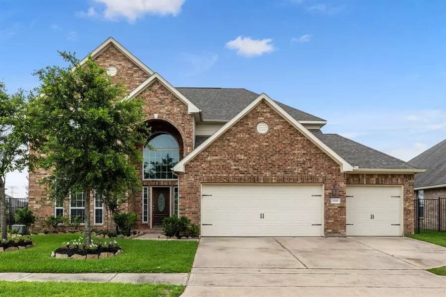 9118 Hollowcreek Point LN, Cypress, TX 77433