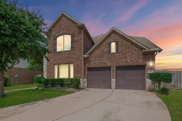 4006 Brookfield Run LN, Sugar Land, TX 77479