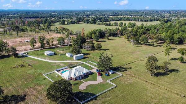 485 Kesinger RD, Groveton, TX 75845