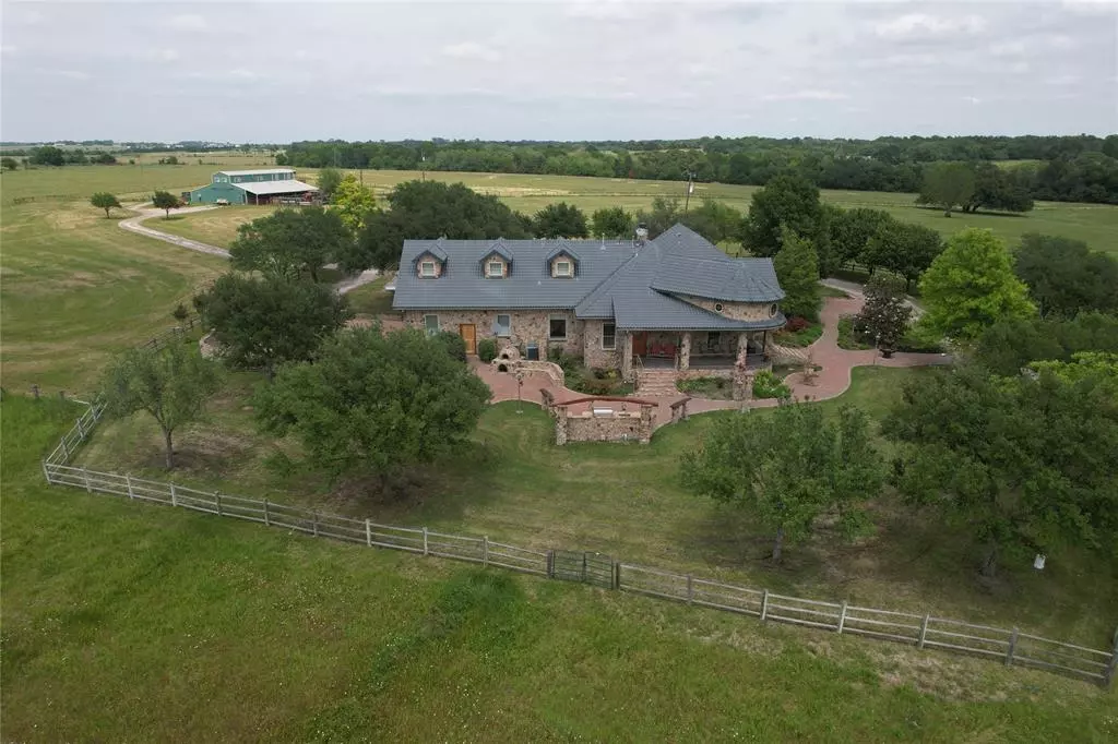 Brenham, TX 77833,1626 Happy Hollow Road