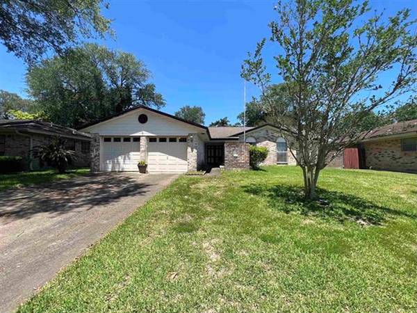 610 Camellia, Orange, TX 77662