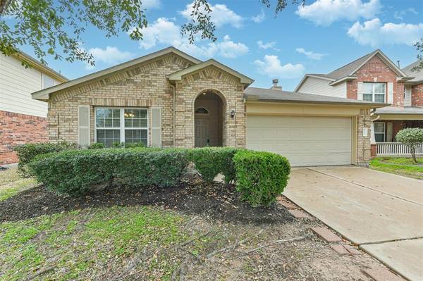 14611 Emerald Cypress LN, Cypress, TX 77429