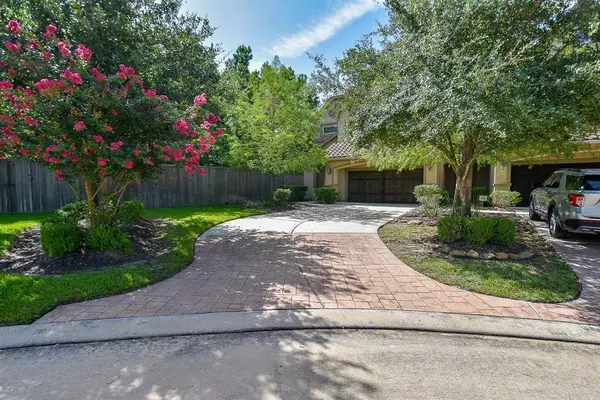 80 Blissful Ridge CT, Tomball, TX 77375