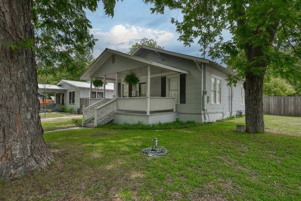 New Braunfels, TX 78130,1059 W Mill ST