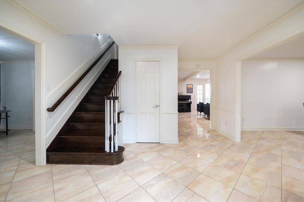 Houston, TX 77077,1643 Fall Valley DR