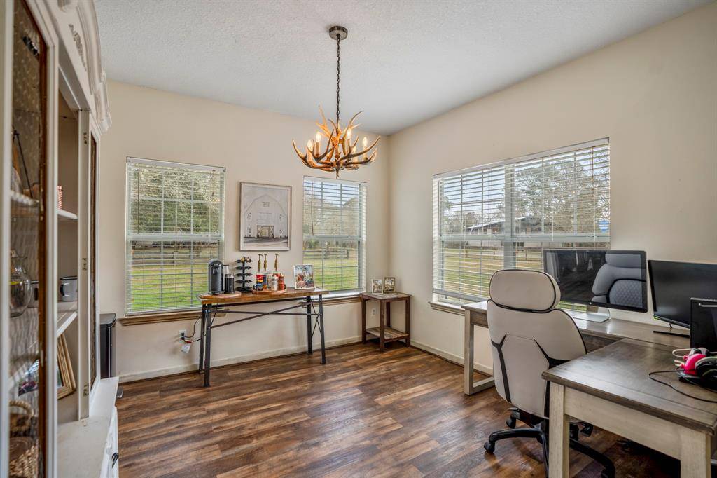 Hempstead, TX 77445,24628 Leitrim ST