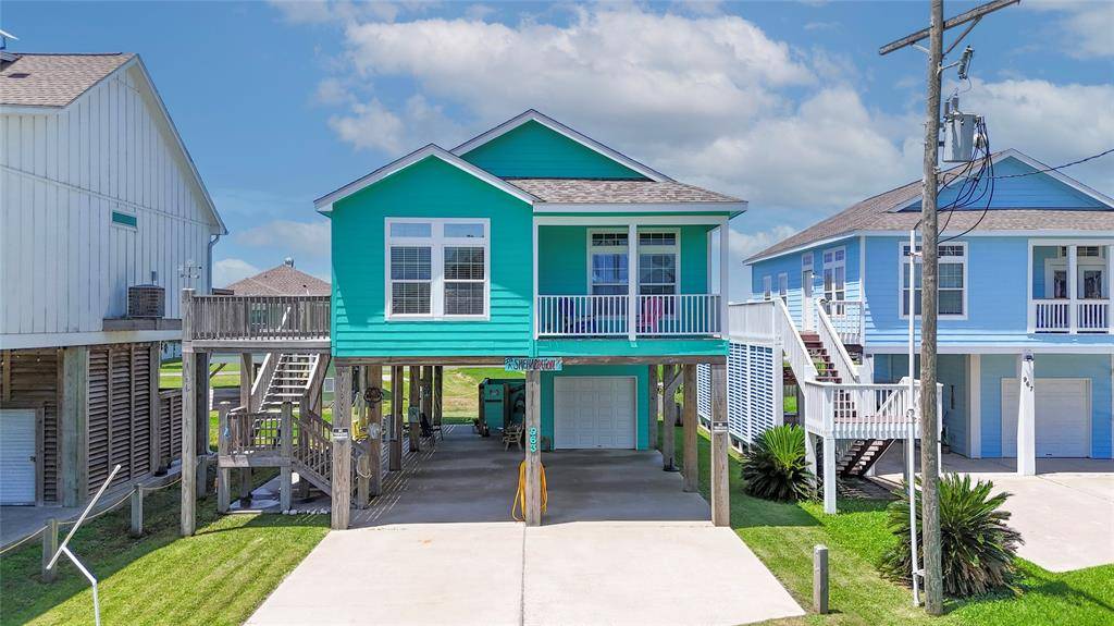 963 Driftwood DR, Crystal Beach, TX 77650