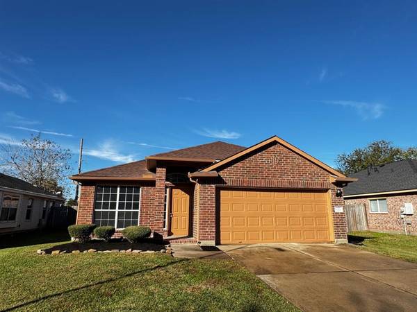 1114 N Magnolia Dale DR, Fresno, TX 77545