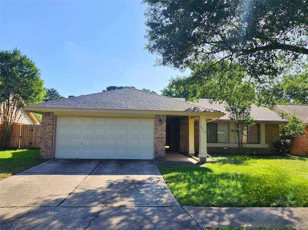 9015 Bayou Bluff DR, Spring, TX 77379
