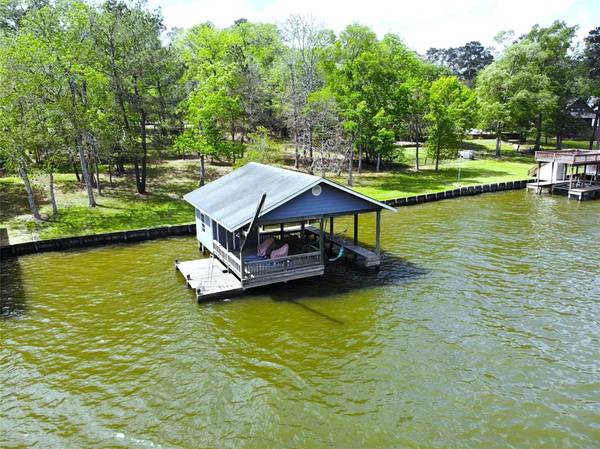 107 Lake Grove DR, Coldspring, TX 77331