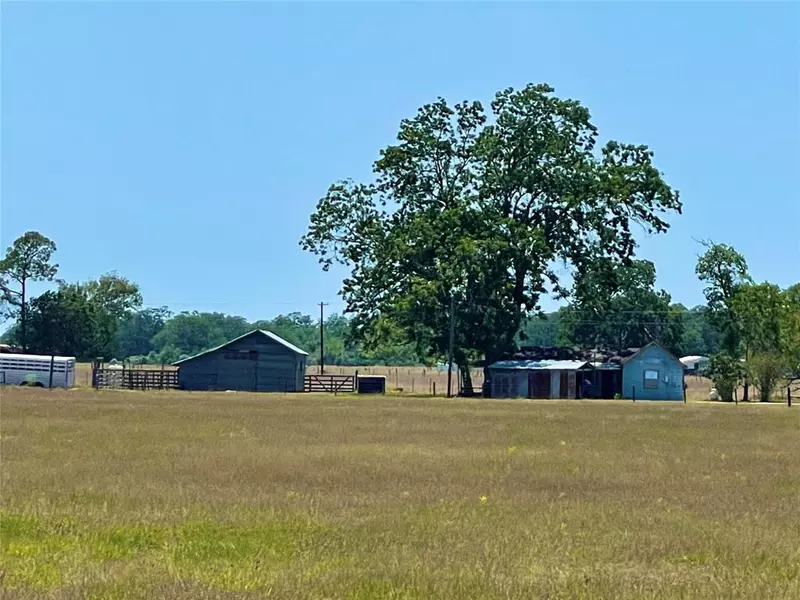 7470 Fm 457 Sargent HWY, Van Vleck, TX 77482