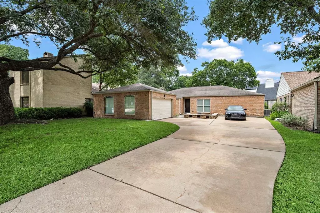 Houston, TX 77077,1007 Forest Home DR