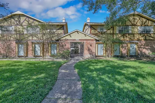 4708 Cashel CIR, Houston, TX 77069