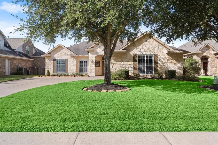 9235 E Canyon Lake Springs DR, Cypress, TX 77433