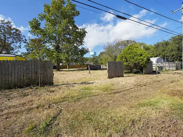 Bacliff, TX 77518,4422 9th ST