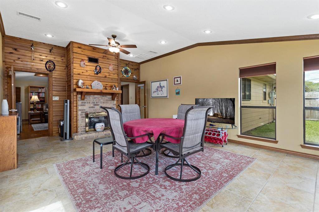 Beaumont, TX 77706,1168 Wildemeadow DR