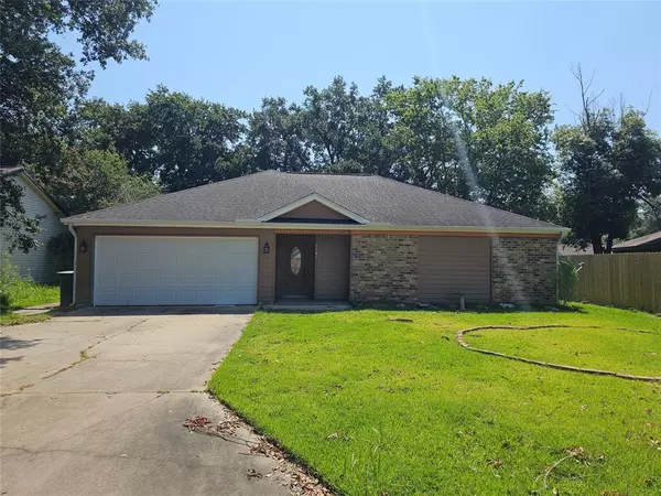 Beaumont, TX 77707,2985 Willow PL