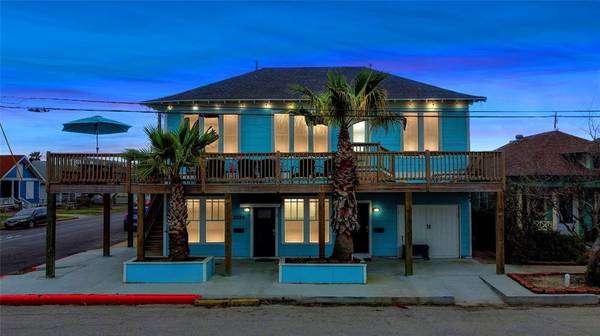 2223 33rd ST, Galveston, TX 77550