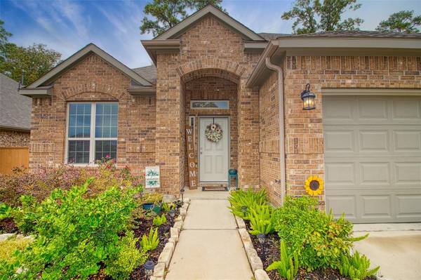 343 Black Walnut DR, Conroe, TX 77304