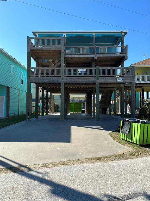 947 South Cove, Crystal Beach, TX 77650