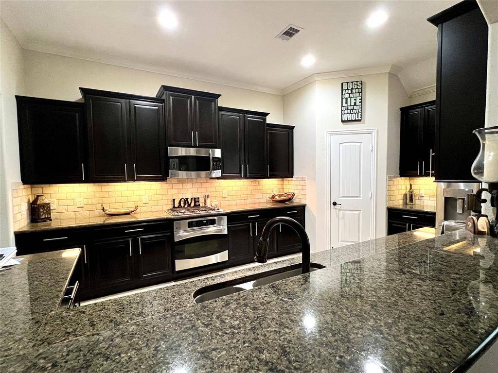 Spring, TX 77389,15 Arrowfeather PL