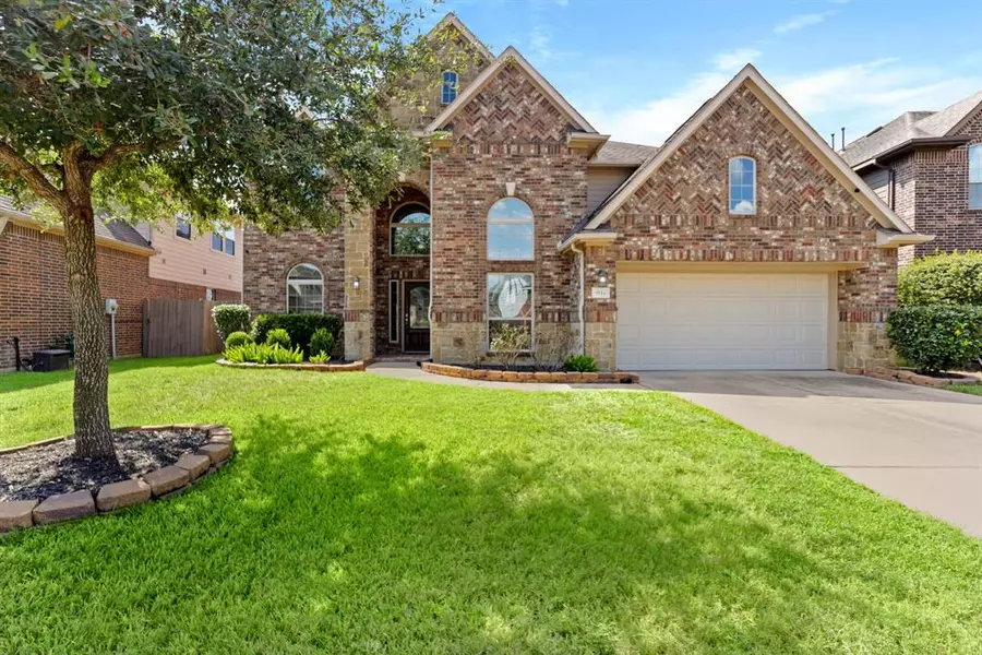 9114 Clearwater Ranch LN, Richmond, TX 77407