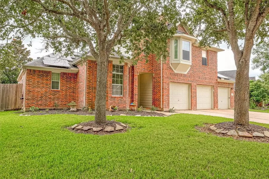 315 Silver Creek CIR, Richmond, TX 77406