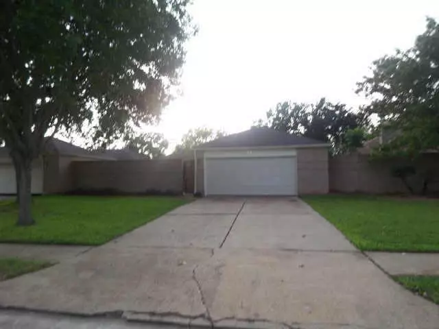 4018 Summit Valley DR, Houston, TX 77082