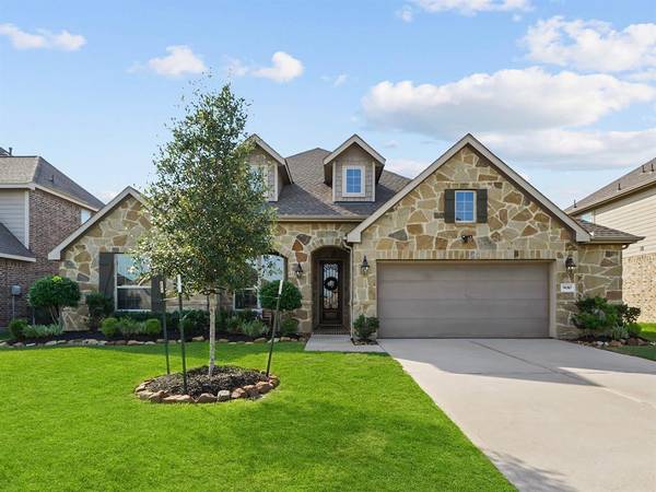 9010 Lacombe LN, Tomball, TX 77375