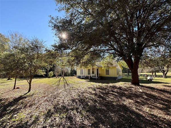 361 County Road 2570, Colmesneil, TX 75938