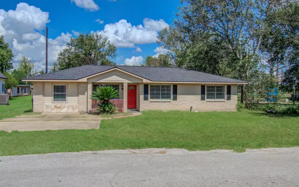 8907 Noble ST, Needville, TX 77461